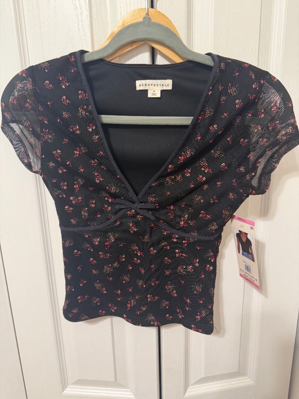 Aeropostale floral shirt